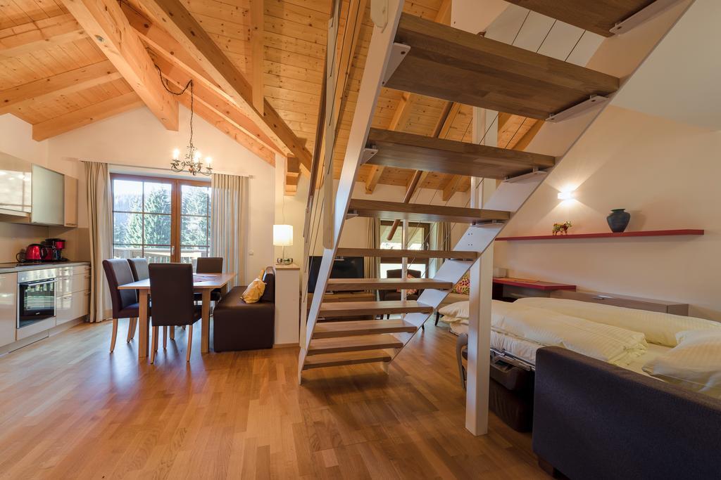Aigenberg Appartements Flachau Phòng bức ảnh