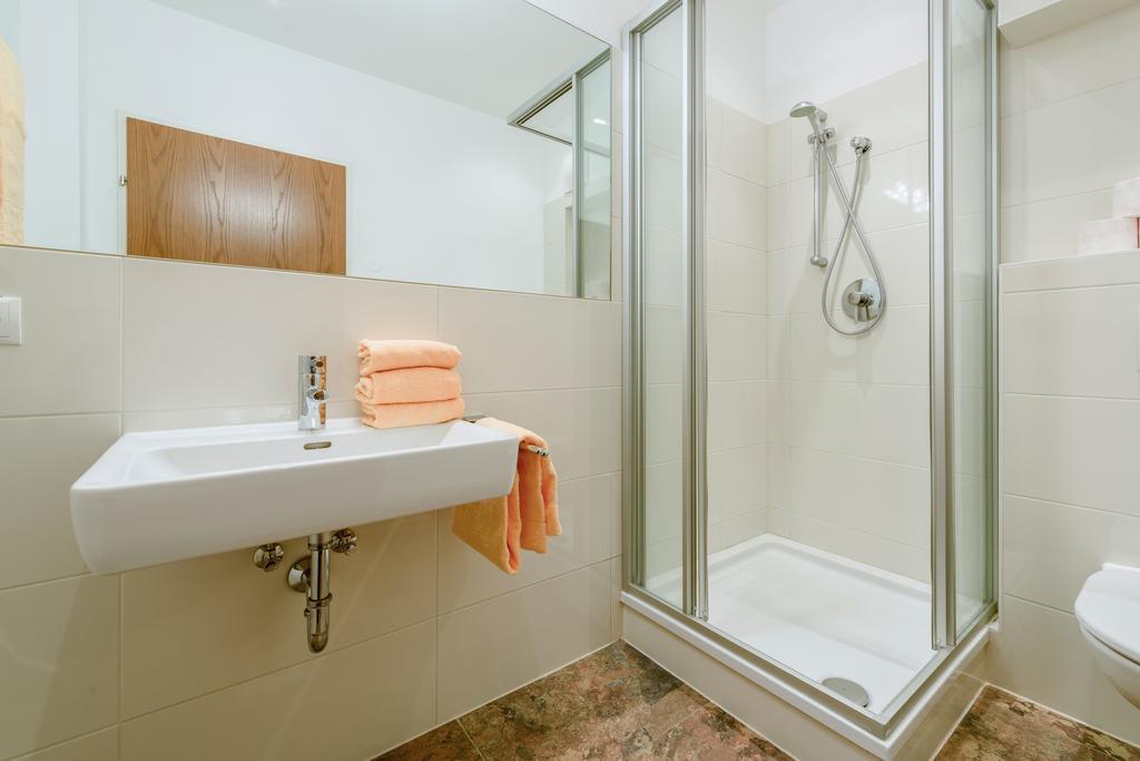 Aigenberg Appartements Flachau Phòng bức ảnh
